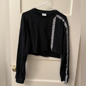 Black Gymshark Cropped Sweatshirt